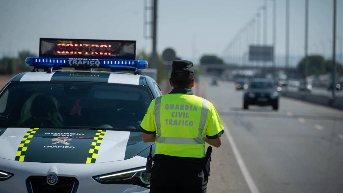 Guardia Civil de Tráfico - Defensa