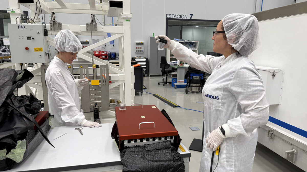 Mujeres trabajadoras en la fábrica de Airbus en Getafe