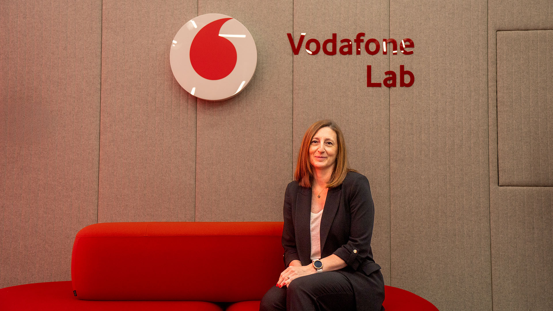 Julia Velasco,Vodafone