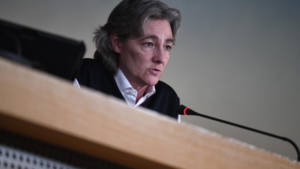 Marta Higueras regresa al panorama político.