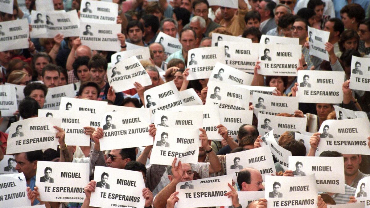 Manifestación a favor de Miguel Ángel Blanco