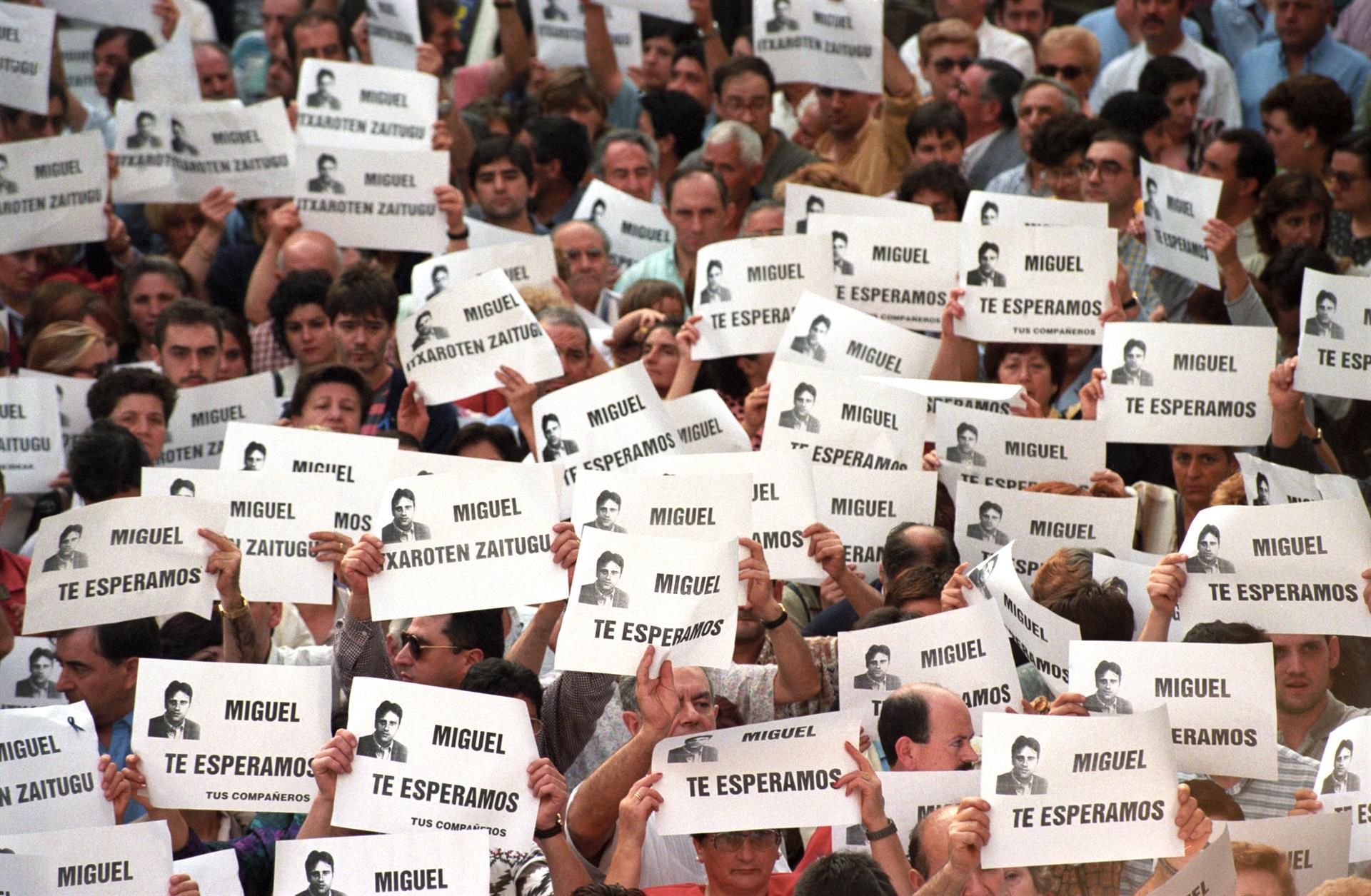 Manifestación a favor de Miguel Ángel Blanco