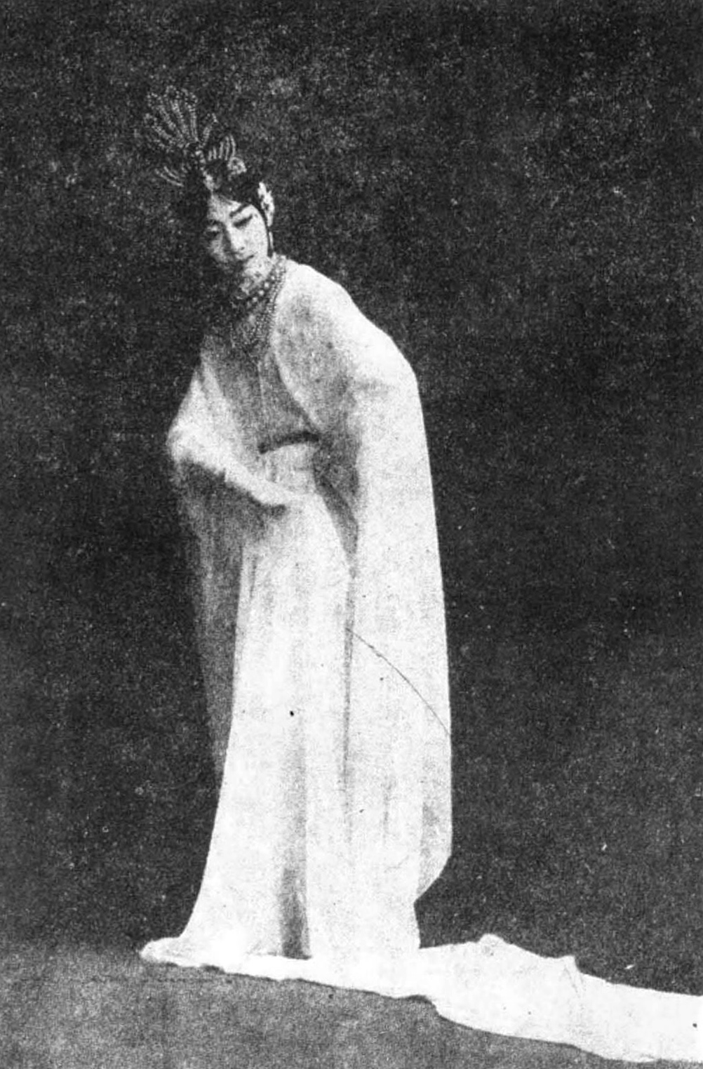 Mei Lanfang vestido como Yang Guifei, para la revista 'Liangyou' (1928).