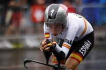 Paris (France), 27/07/2024.- Mireia Benito Pellicer of Spain in action during the Women's Individual Time Trial at the Road Cycling competitions in the Paris 2024 Olympic Games, Pont Alexandre III in Paris, France, 27 July 2024. (Ciclismo, Francia, España) EFE/EPA/YOAN VALAT