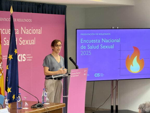 MADRID, 18/06/2026.- La ministra de Sanidad, Mónica García, presenta la 'Encuesta Nacional de Salud Sexual', este jueves, en Madrid. EFE/Ministerio de Sanidad SOLO USO EDITORIAL/SOLO DISPONIBLE PARA ILUSTRAR LA NOTICIA QUE ACOMPAÑA (CRÉDITO OBLIGATORIO)