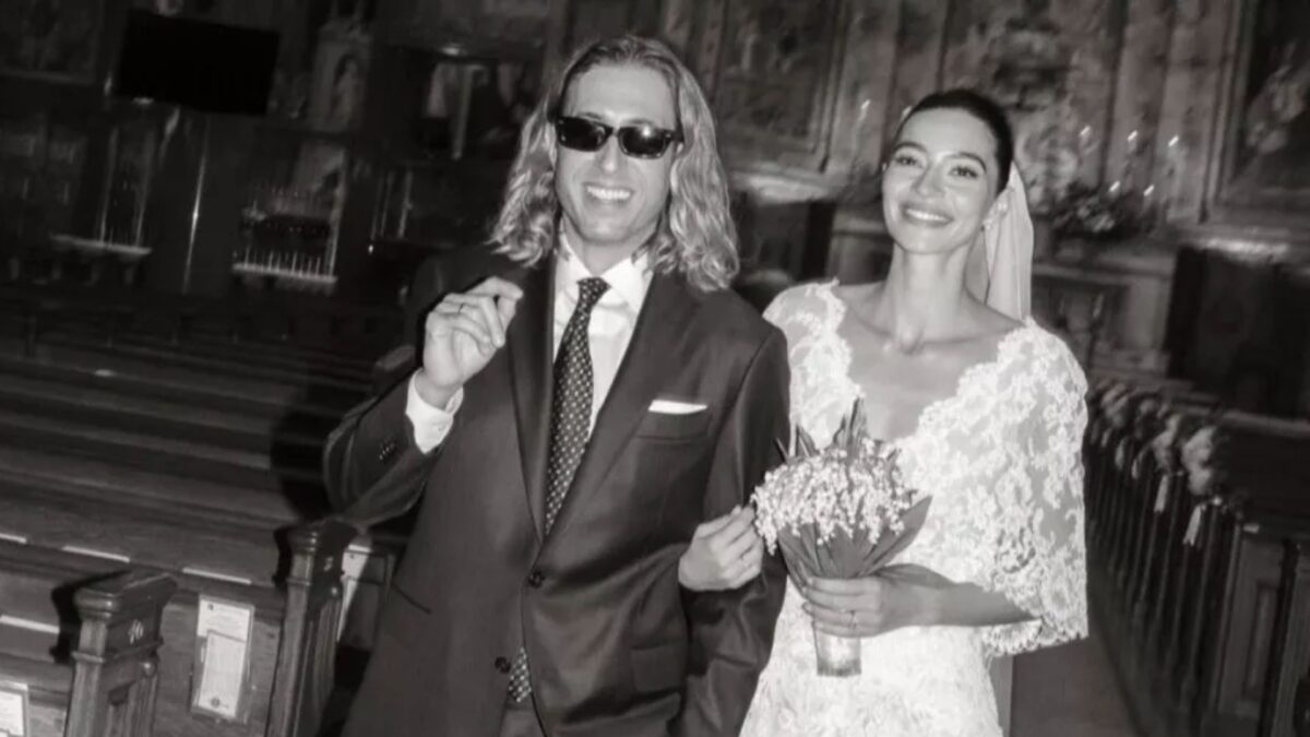 Rocío Crusset y Charlie Schein, este sábado, en su boda en Nueva York.