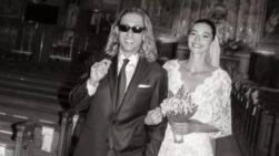 Rocío Crusset y Charlie Schein, este sábado, en su boda en Nueva York.