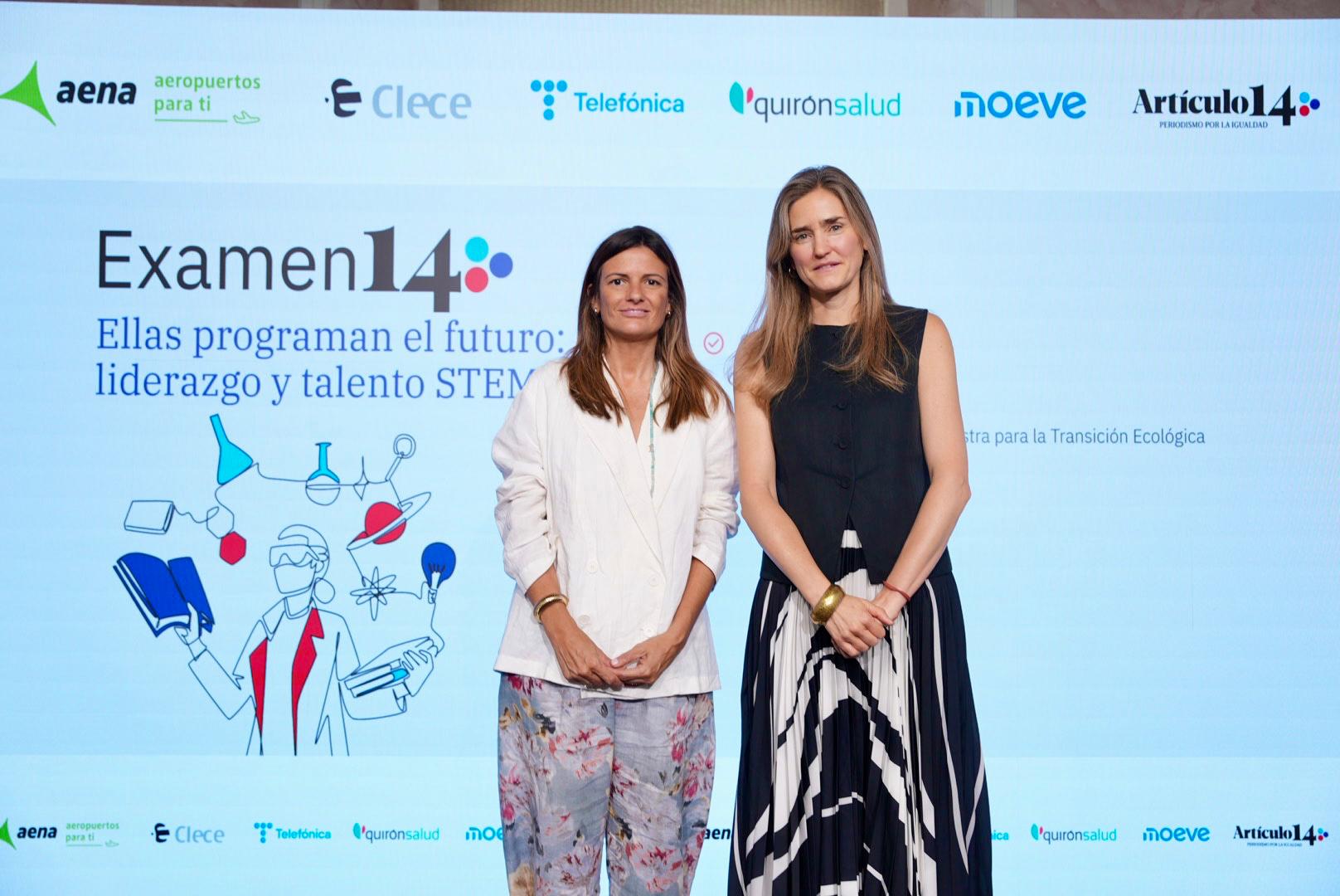 La vicepresidenta tercera del Gobierno, Sara Aagesen, junto a la directora de Artículo14, Pilar Gómez