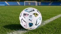 La imagen del balón oficial de Liga F para la temporada 2026/2027.