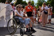 Maricarmen de 87 años ha conseguido paralizar su desahucio.
