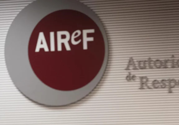 Logo de AIReF.