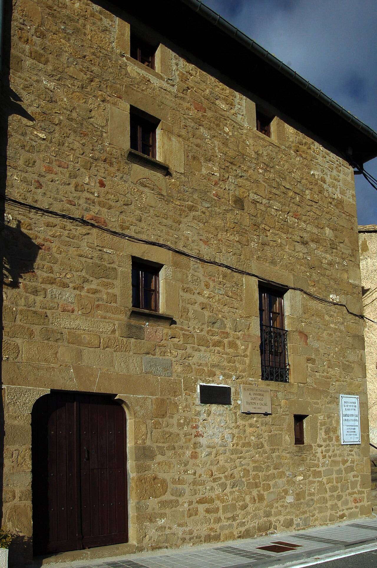 Casa natal de Ramón y Cajal - Petilla de Aragón