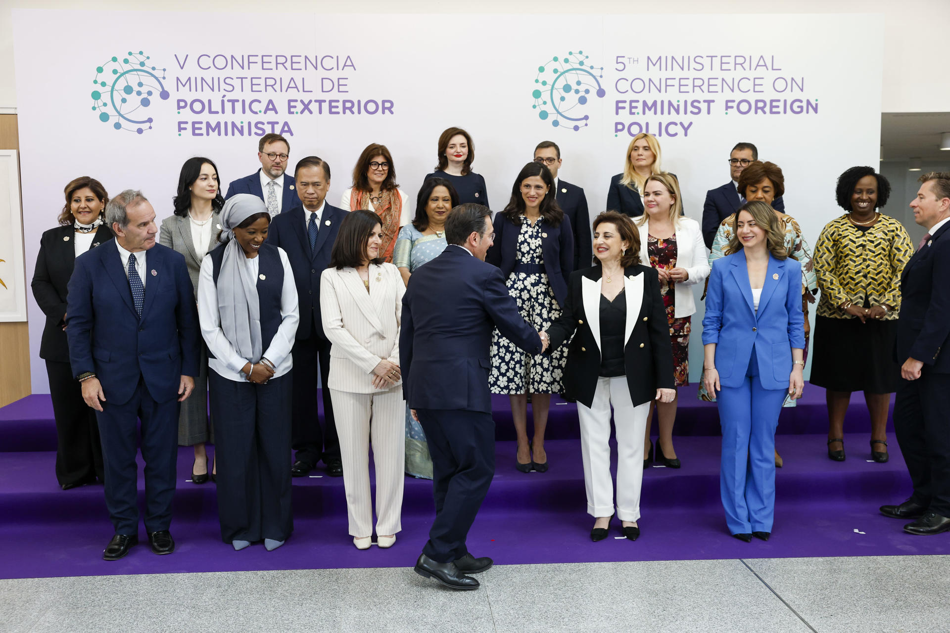 MADRID , 02/06/2026.- El ministro de Asuntos Exteriores, José Manuel Albares (c) durante su asistencia a la inauguración de la Conferencia Ministerial de Política Exterior Feminista, este martes en Madrid. EFE/ Chema Moya