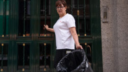 La conserje Marcela Fernanda Velasco.