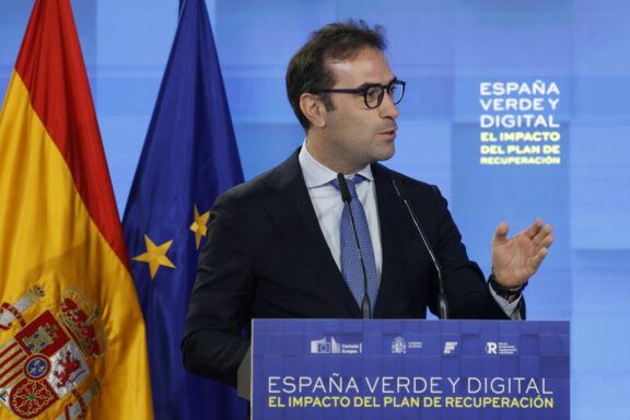 MADRID, 22/06/2026.- El ministro de Economía y vicepresidente del Gobierno, Carlos Cuerpo, interviene en un acto sobre el impacto que el Plan de Recuperación ha supuesto para la economía española, este lunes en Madrid. EFE/J.J. Guillén