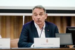 El diputado de Sumar Enrique Santiago.