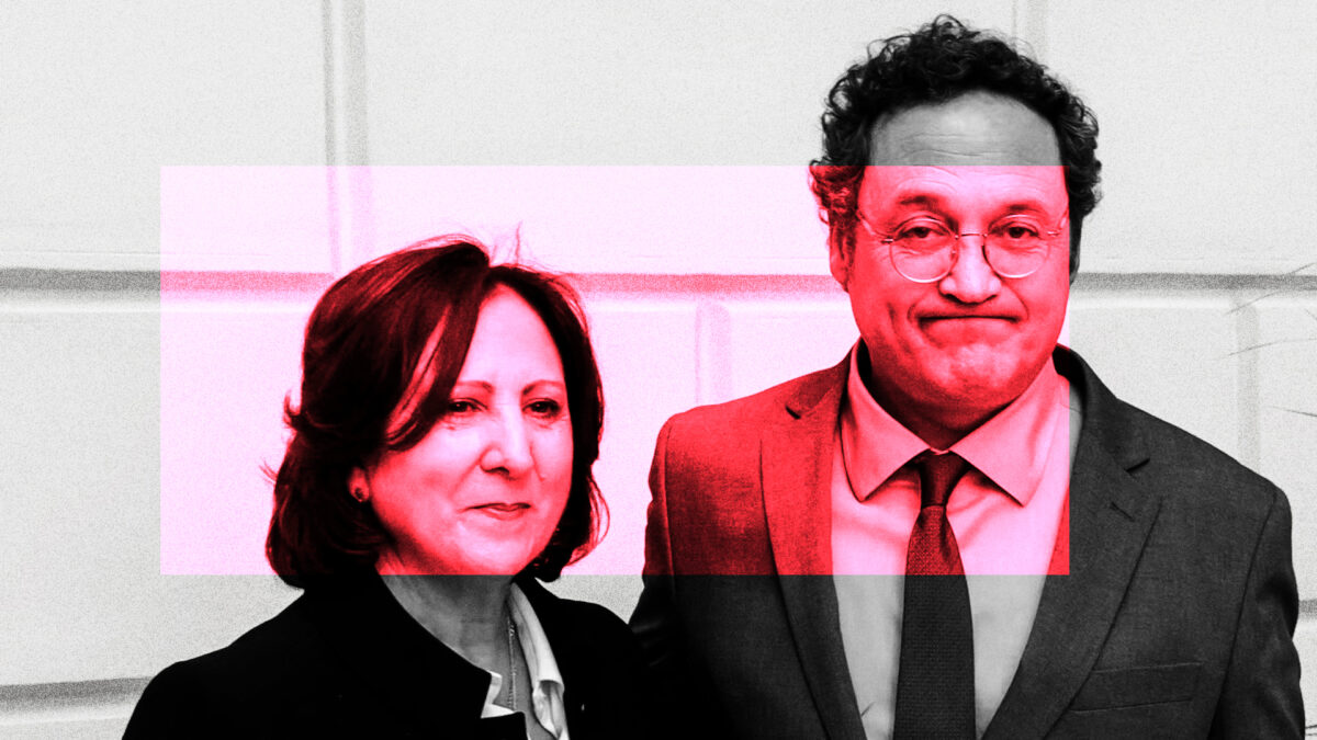 El ex Fiscal General del Estado, García Ortiz, junto a su reemplazo,