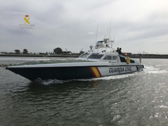 Embarcación de la Guardia Civil.