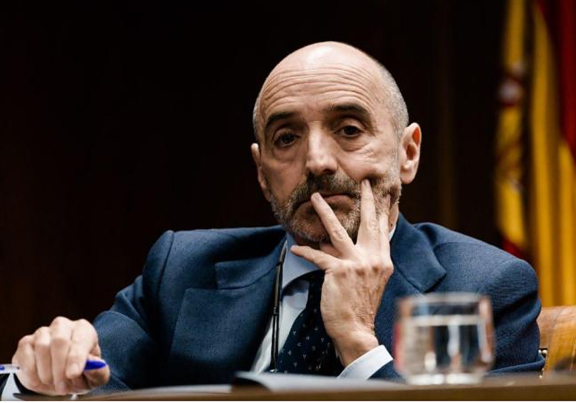 Julio Martínez, 'Julito', en el Senado.
