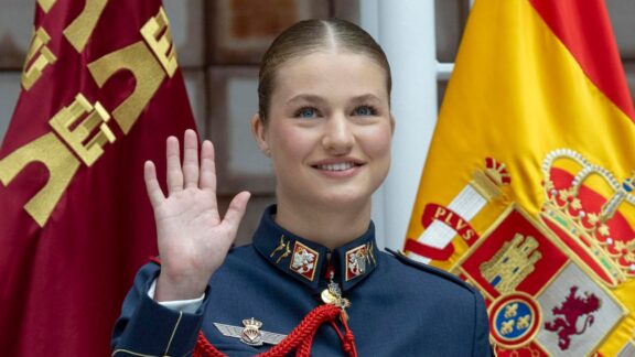 La Princesa Leonor en la Asamblea de Murcia.