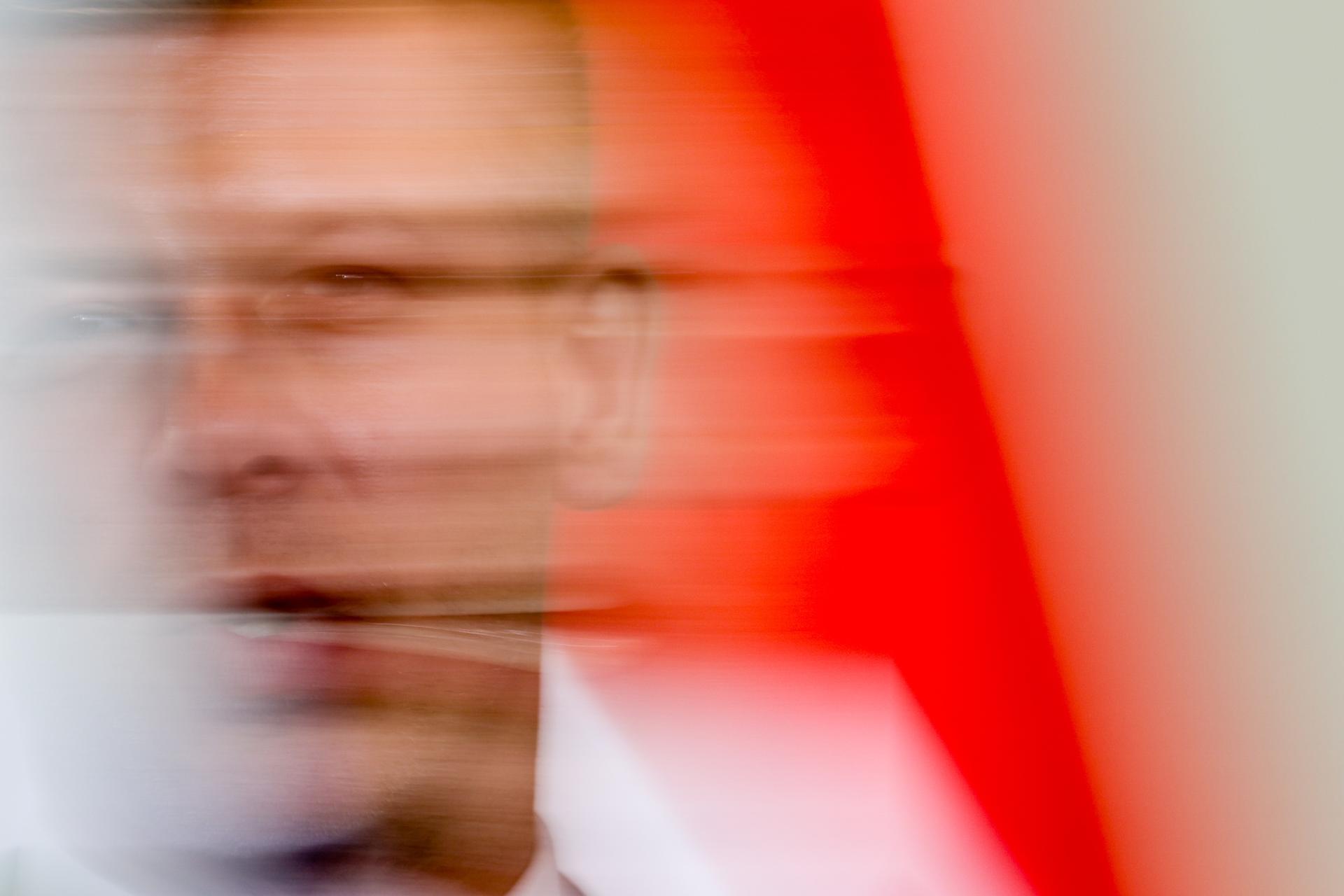 Berlin (Germany), 02/06/2026.- Hungarian Prime Minister Peter Magyar speaks during a joint press conference with the German chancellor at the Chancellery in Berlin, Germany, 02 June 2026. (Alemania, Hungría) EFE/EPA/FILIP SINGER