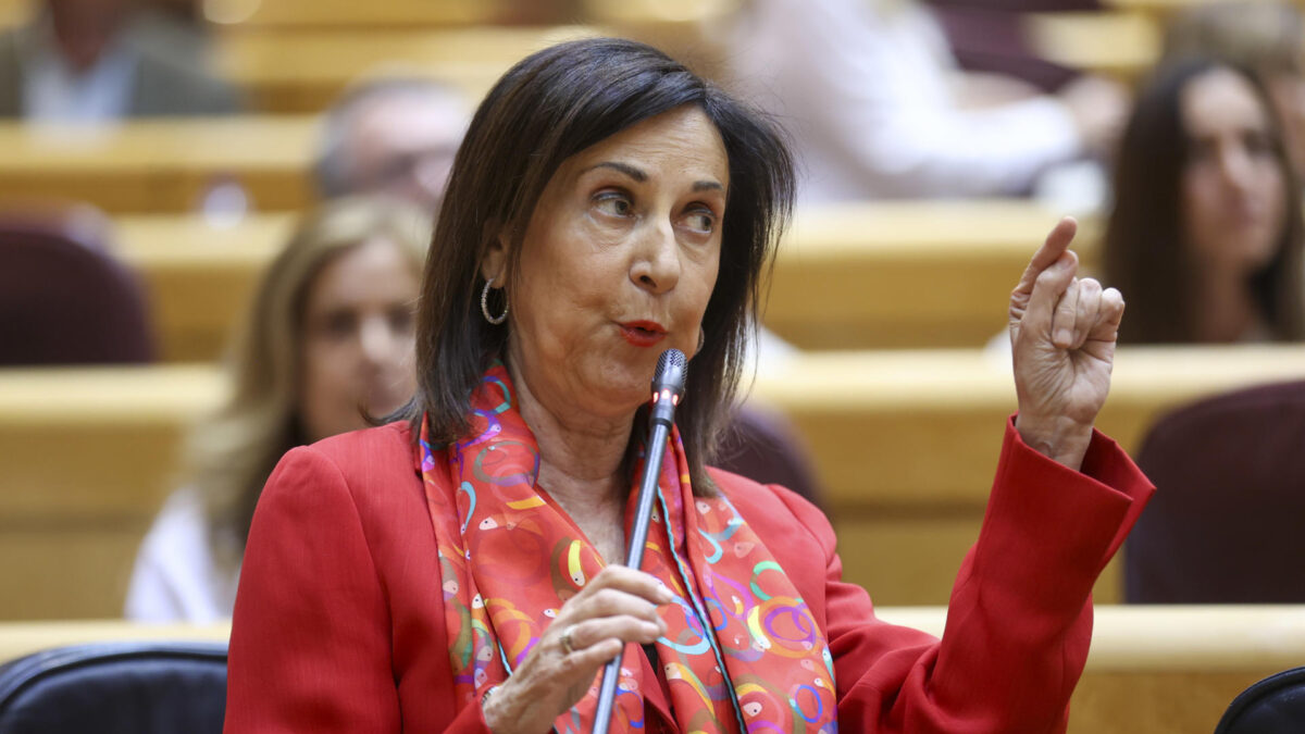 MADRID, 09/06/2026.- La ministra de Defensa, Margarita Robles, interviene en la sesión de control al Gobierno celebrada este martes en el Senado. EFE/ Víctor Lerena