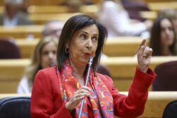 MADRID, 09/06/2026.- La ministra de Defensa, Margarita Robles, interviene en la sesión de control al Gobierno celebrada este martes en el Senado. EFE/ Víctor Lerena