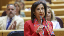 MADRID, 09/06/2026.- La ministra de Defensa, Margarita Robles, interviene en la sesión de control al Gobierno celebrada este martes en el Senado. EFE/ Víctor Lerena