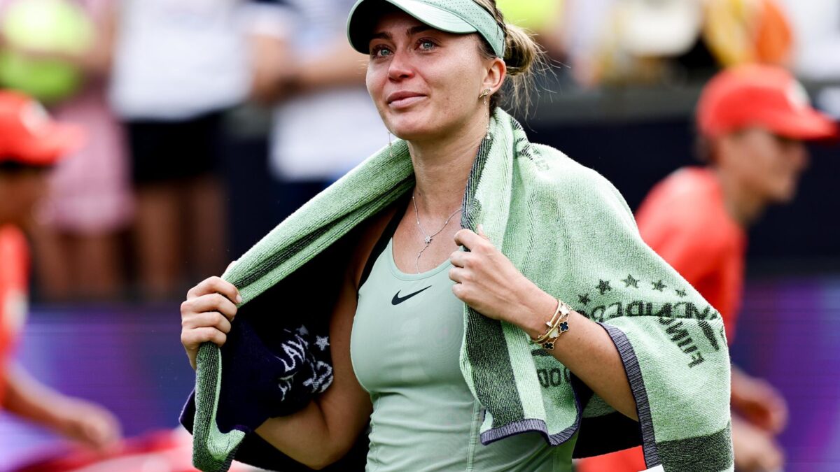 Berlin (Germany), 17/06/2026.- Paula Badosa of Spain reacts after winning against Coco Gauff of the US in Round of 16 match against at the WTA 500 Berlin Open tennis tournament at Steffi Graf Stadium, in Berlin, Germany, 17 June 2026 (Tenis, Alemania, España) EFE/EPA/FILIP SINGER
