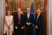 La exdirectora Soledad Fernández y el director de la AEAT,