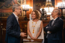 Arcadi España, la exdirectora de la Agencia Tributaria, Soledad Fernández, y el nuevo director, Antonio Ansón.