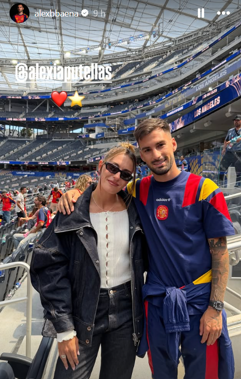 La imagen que publicó Álex Baena con Alexia Putellas
