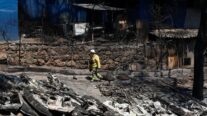 Vista este miércoles de los destrozos causados por el incendio en el Pantano de San Juan, Madrid. EFE/ Rodrigo Jiménez