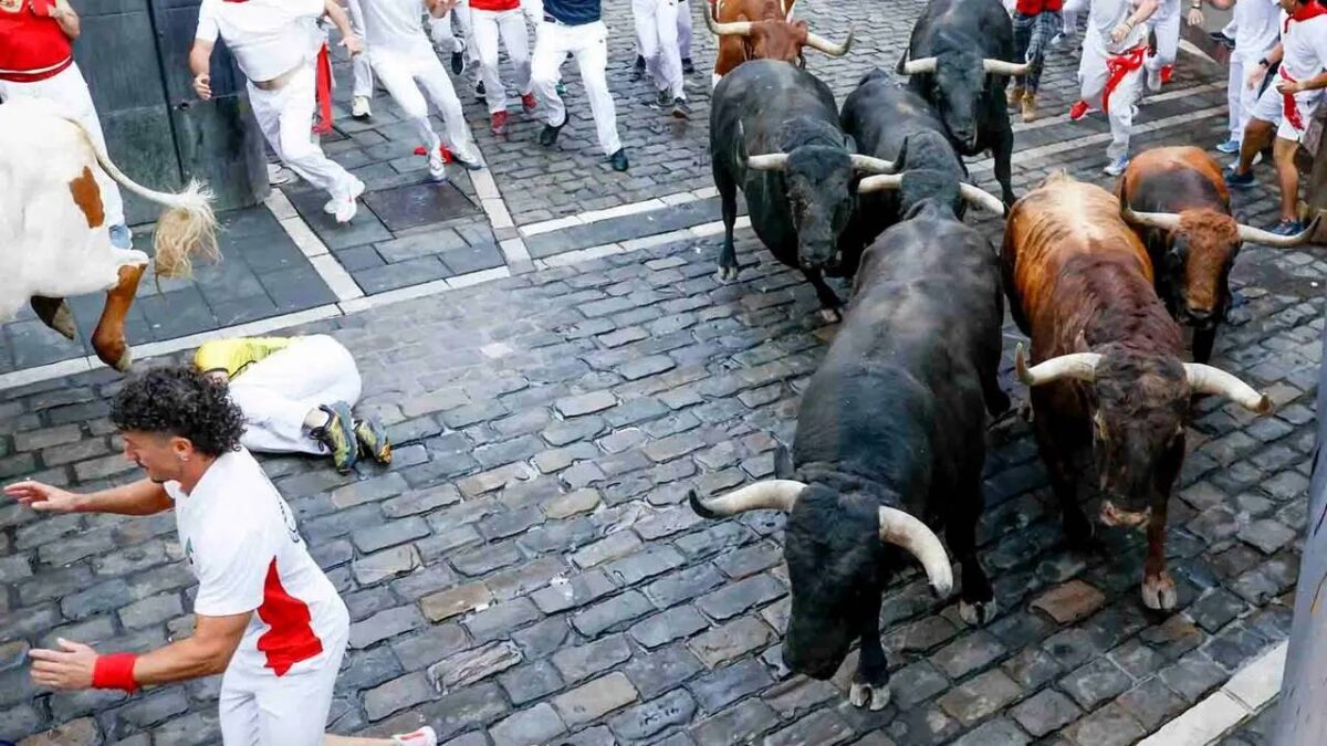 Cuarto encierro de San Fermín 2026 - Sociedad