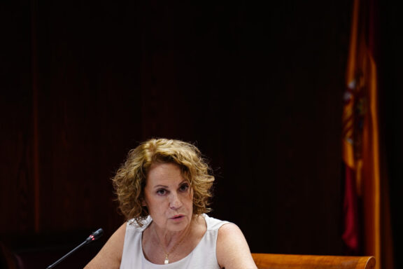 MADRID, 13/07/2026.- La ex directora de la Agencia Estatal de Administración Tributaria Soledad Fernández comparece en la Comisión de Investigación del Senado sobre la gestión de la Sociedad Estatal de Participaciones Industriales (SEPI), este lunes. EFE/ Borja Sánchez-Trillo