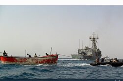 Fragata Sofía en un rescate en alta mar.