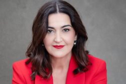 La ingeniera aeronáutica, Gema Martín del Burgo, vicepresidenta de Ellas vuelan alto.
