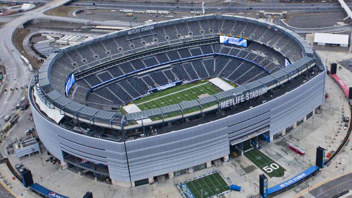 MetLife Stadium - Sociedad