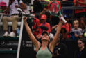 Badosa remonta ante Kasatkina un partido con dieciséis roturas de saque