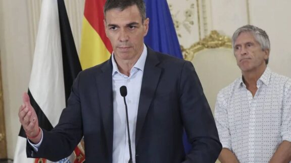 Pedro Sánchez en Ceuta - Política