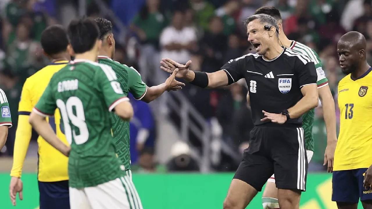 Quién es Slavko Vincic, el árbitro designado por la FIFA para la final del Mundial Quién es Slavko Vincic, el árbitro designado por la FIFA para la final del Mundial