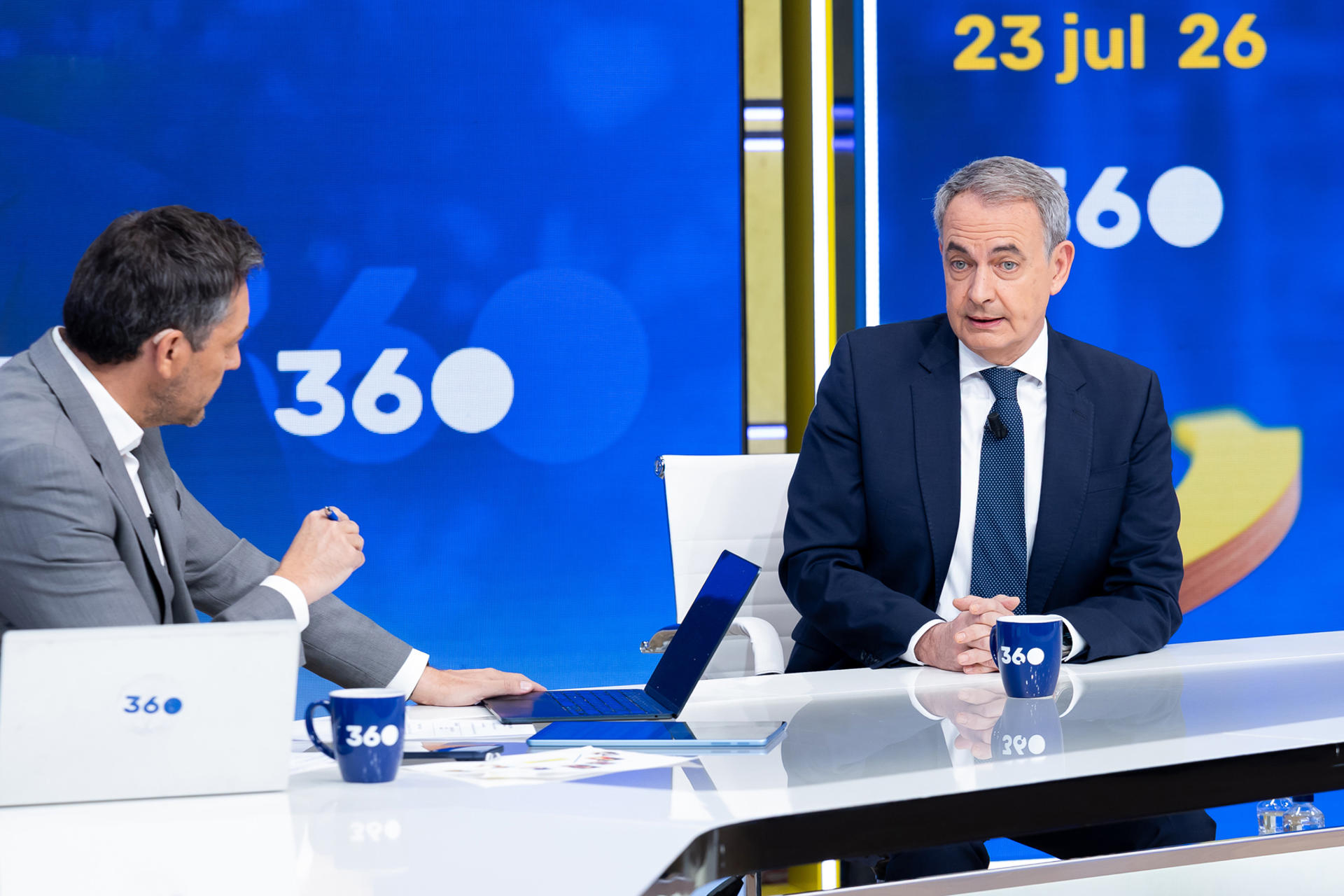 MADRID (ESPAÑA), 23/07/2026.-- El expresidente del Gobierno José Luis Rodríguez Zapatero ha asegurado este jueves en una entrevista en TVE que no habló "con nadie ni del Gobierno ni de la SEPI sobre el rescate de Plus Ultra" y ha afirmado que siempre ha ejercidos su actividad profesional como consultor respetando la legalidad. En su primera comparecencia pública tras su declaración el 17 de junio como imputado ante el juez de la Audiencia Nacional José Luis Calama, Zapatero ha rechazado entrar en la "estrategia de defensa" de su amigo Julio Martínez Martínez, quien implicó al expresidente en la gestión del préstamo a la aerolínea y aseguró que se cobró el 1 % de dicha ayuda. EFE/TVE/SOLO USO EDITORIAL/SOLO DISPONIBLE PARA ILUSTRAR LA NOTICIA QUE ACOMPAÑA (CRÉDITO OBLIGATORIO)