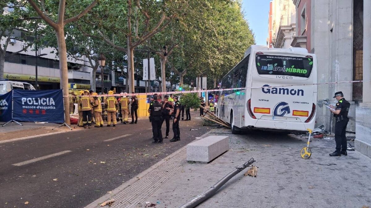 Accidente de autobús en Lleida - Sociedad
