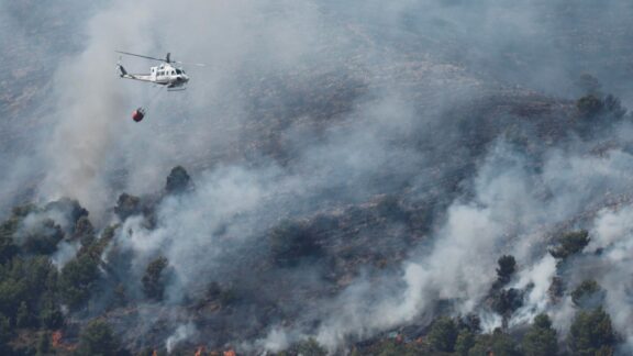Vista del incendio de Vall d'Uixò (Castellón).