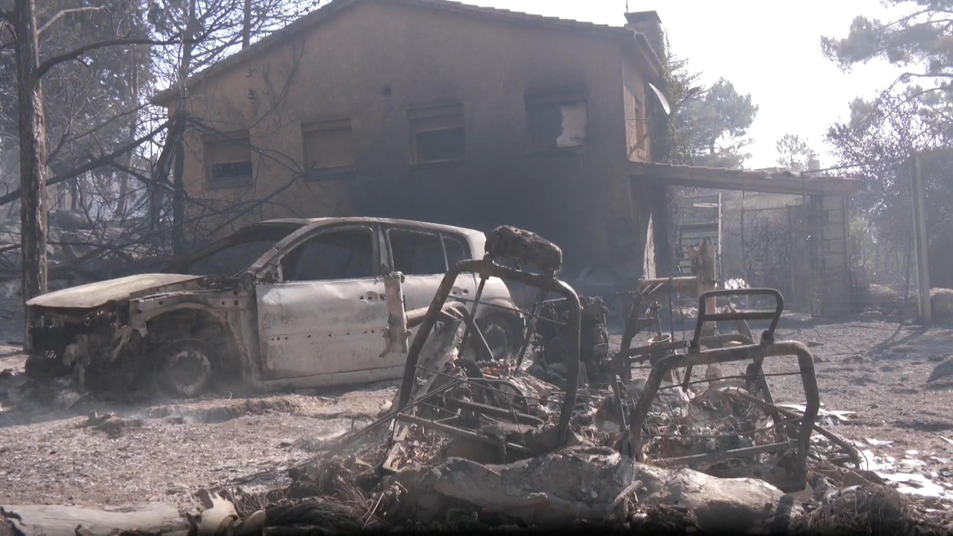 Así funcionan los seguros en caso de incendio: viviendas, coches y negocios quemados Así funcionan los seguros en caso de incendio: viviendas, coches y negocios quemados