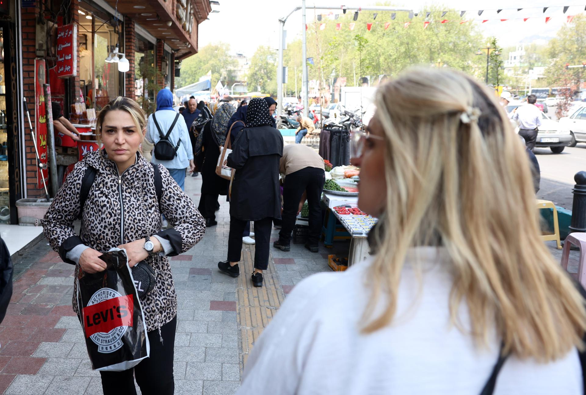 Irán