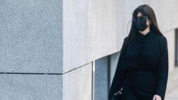 Jésica Rodríguez, expareja del ministro José Luis Ábalos, llega a la Audiencia Nacional.