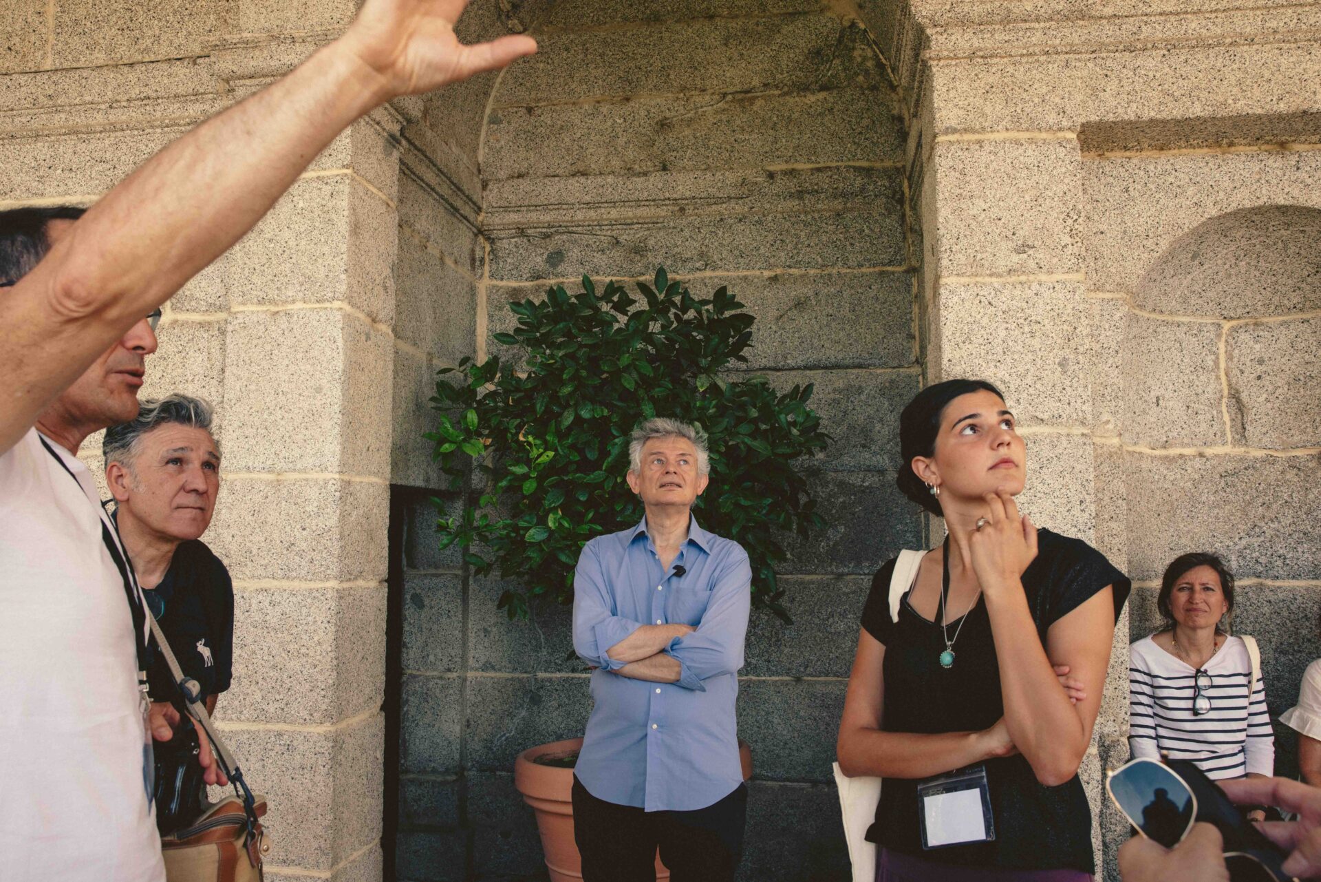 José Manuel Ballester, junto a sus alumnos en el Observatorio de lo Invisible