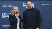 La primera ministra italiana, Giorgia Meloni, y el líder de Vox, Santiago Abascal.