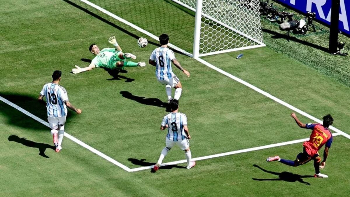 Teorías conspiranoicas sobre la final del Mundial - Sociedad